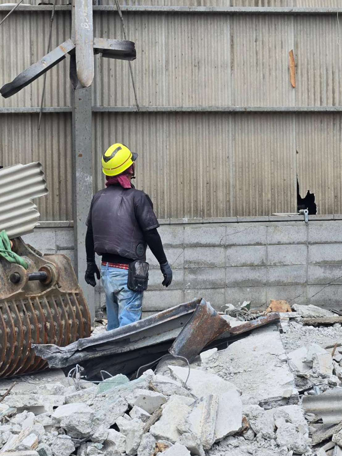 メインビジュアル04